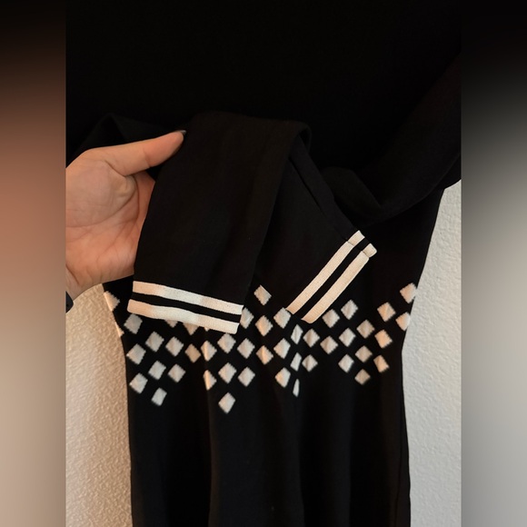 Lela Rose black and white long sleeve knit dress - Picture 6 of 15
